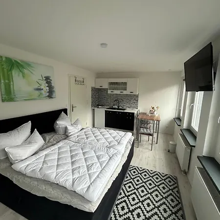 Moeoesini Am Kanonenberg *