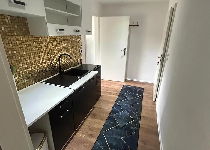 アパート Moeoesini Am Kanonenberg クヴェードリンブルク